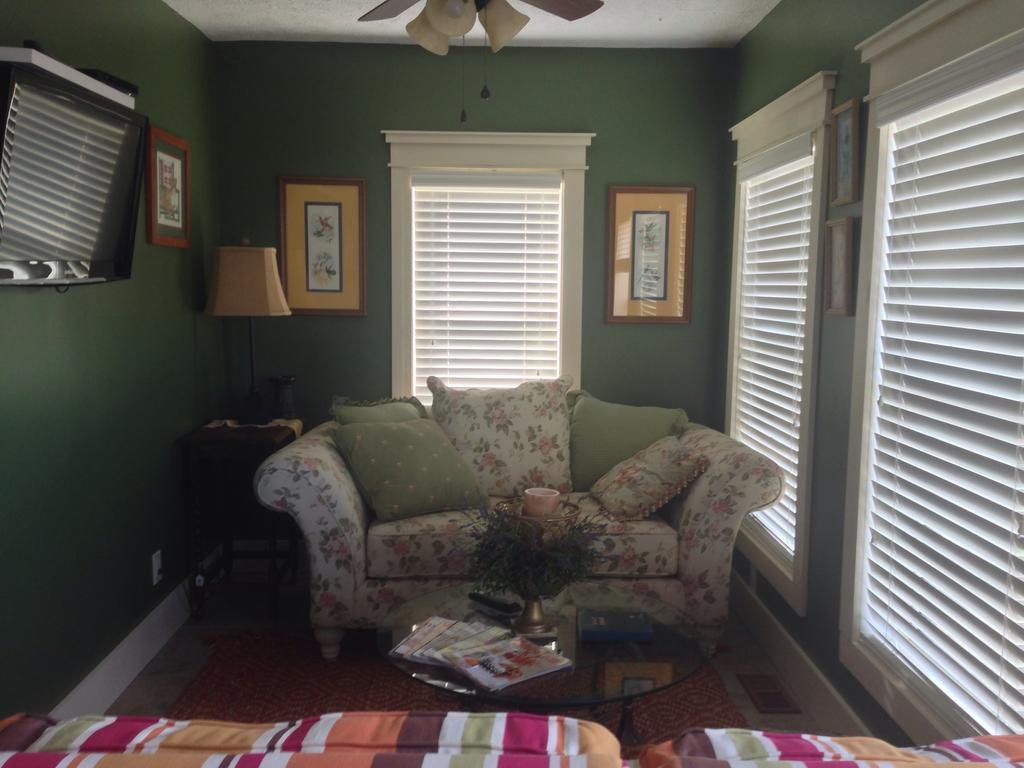 The Destination B&B Llc Salem Екстериор снимка